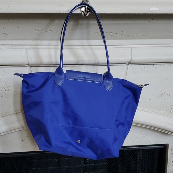 SOLD!!! LONGCHAMP Le Pliage Medium Tote - Picture 3 of 11